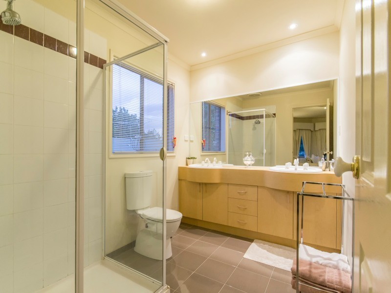 10 Manor Drive, Frankston South VIC 3199