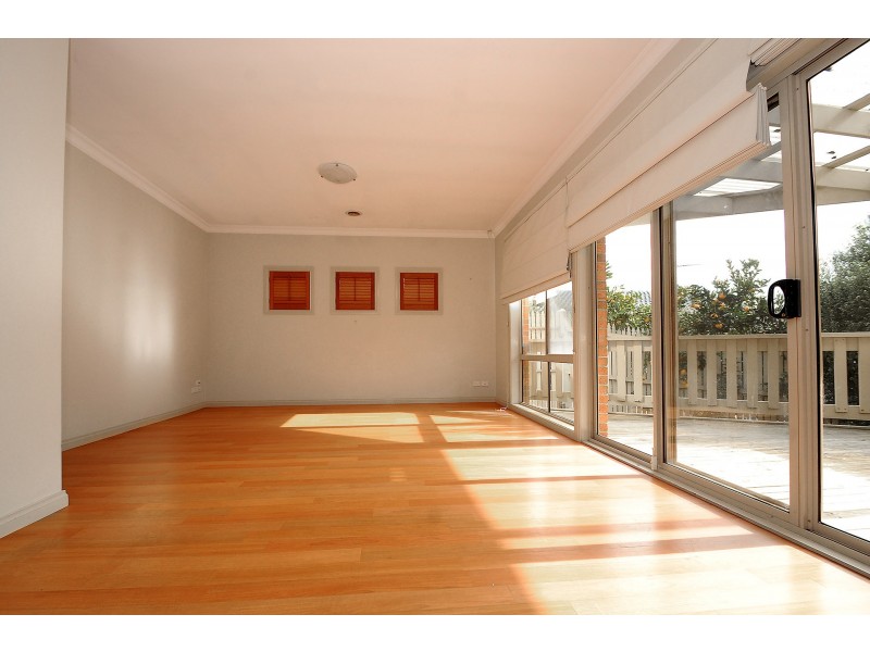 1/12 Vera Street, Frankston VIC 3199