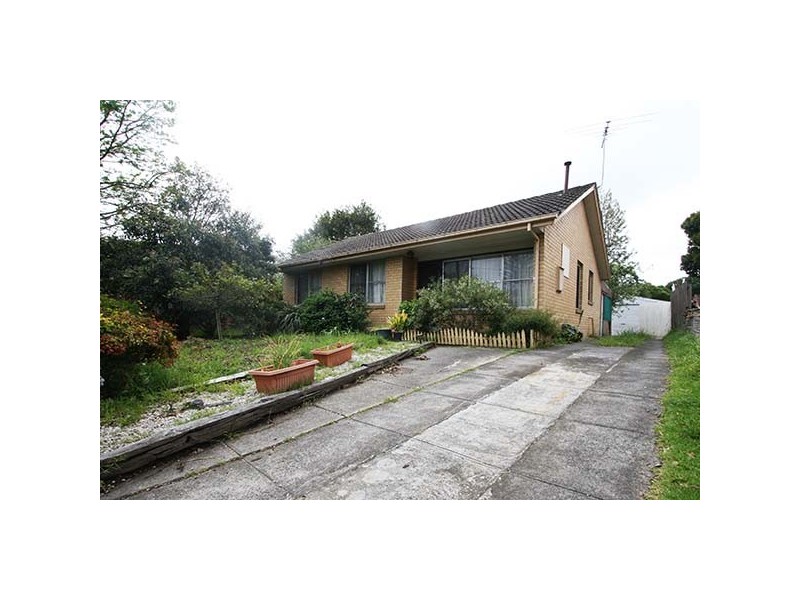 17 Ribbon Court, Frankston North VIC 3200