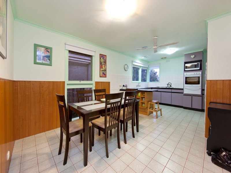 7 Sunny Court, Seaford VIC 3198
