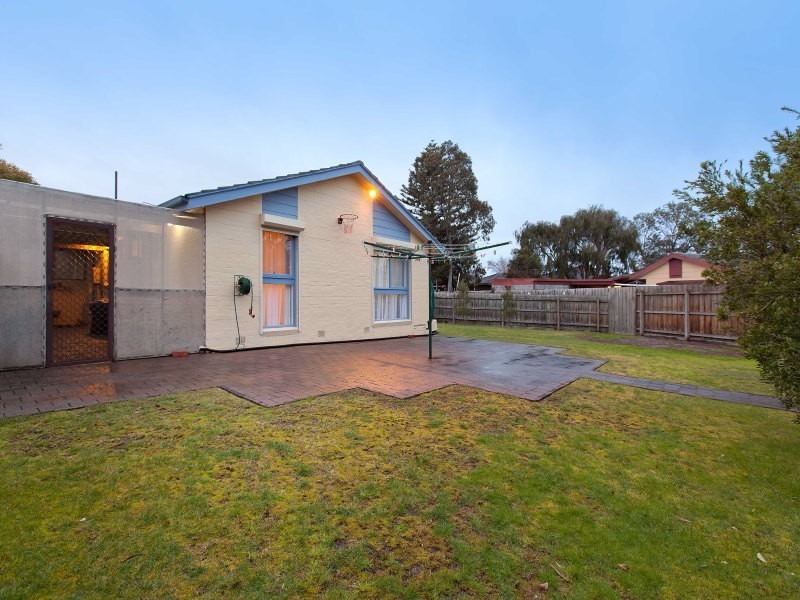 7 Sunny Court, Seaford VIC 3198