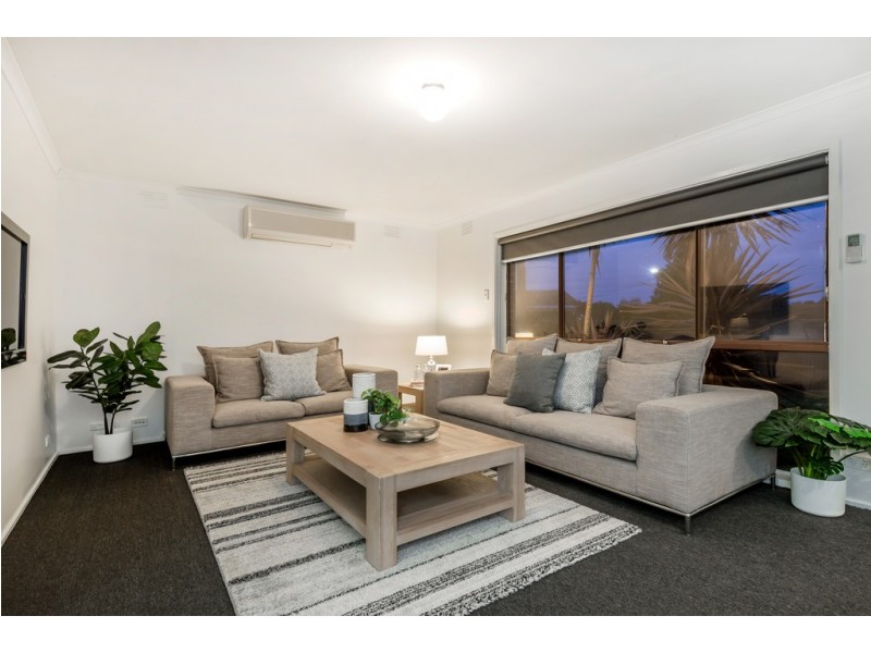 1 Laleham Court, Frankston VIC 3199