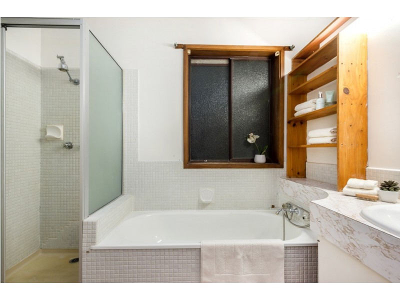 1 Laleham Court, Frankston VIC 3199