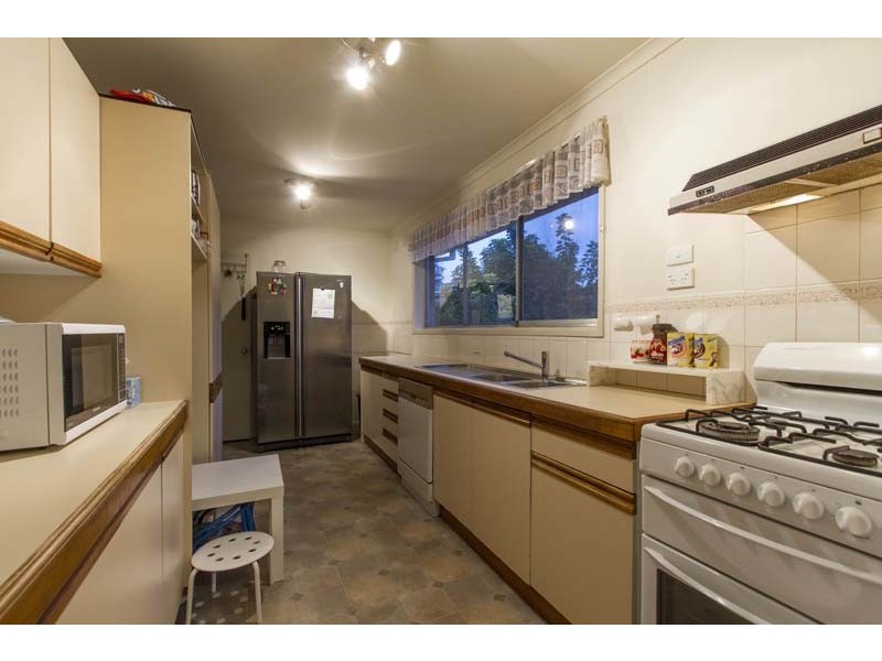 13 Gretana Crescent, Frankston VIC 3199