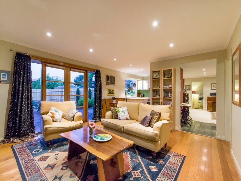 6 Apollo Court, Frankston VIC 3199