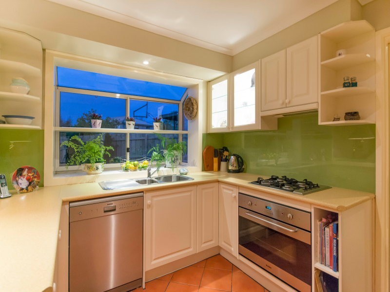 6 Apollo Court, Frankston VIC 3199