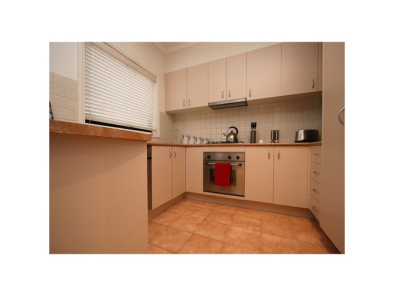 9/284-285 Nepean Highway, Seaford VIC 3198