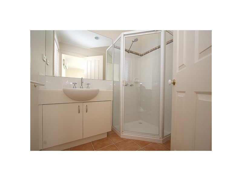 9/284-285 Nepean Highway, Seaford VIC 3198