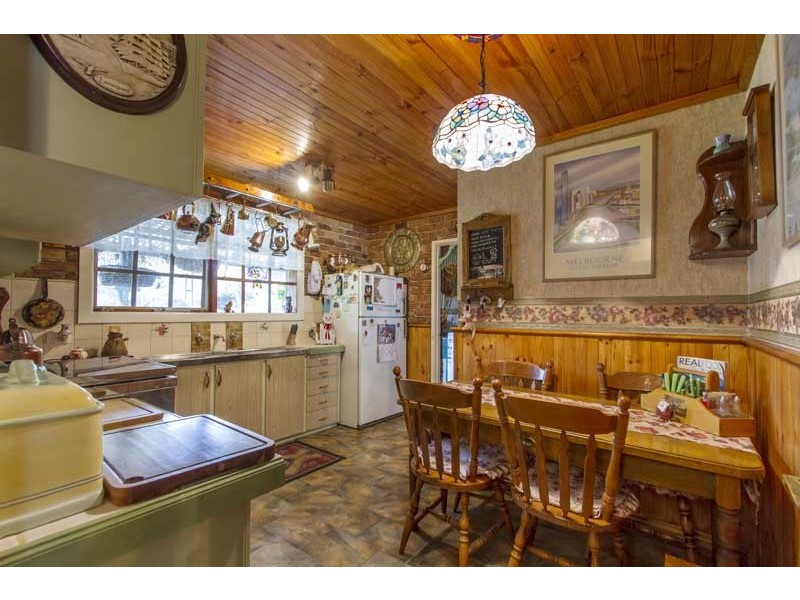 27 Lloyd Street, Langwarrin VIC 3910