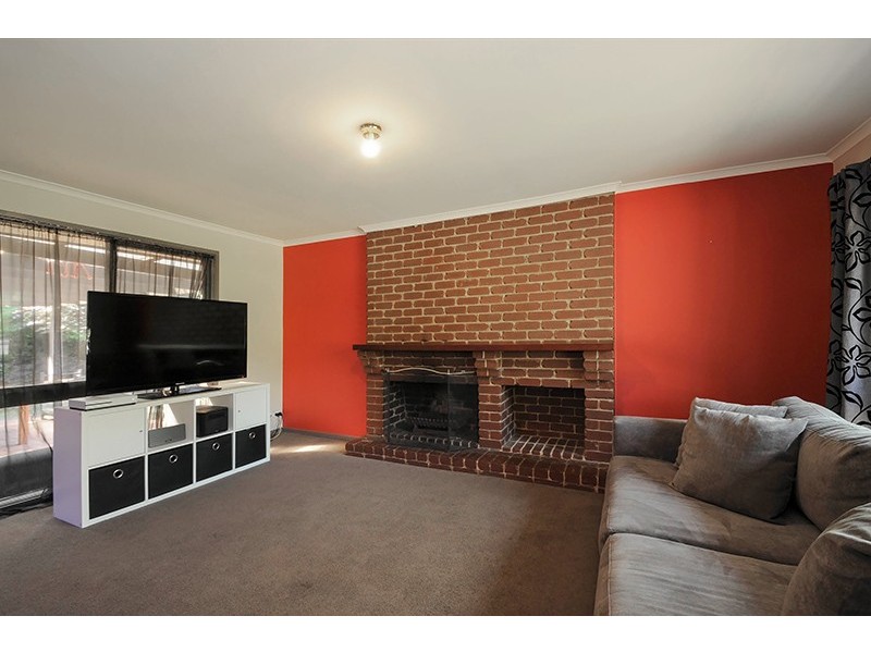 9 Chamouni Court, Frankston VIC 3199