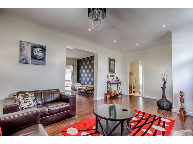 1/10 Cambridge Street, Frankston VIC 3199