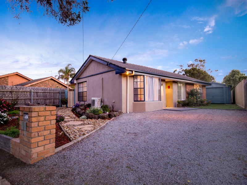 22 Hummerstone Road, Seaford VIC 3198