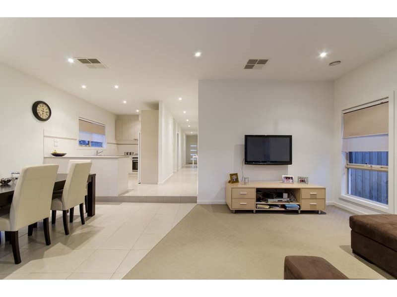 110 Lindrum Road, Frankston VIC 3199