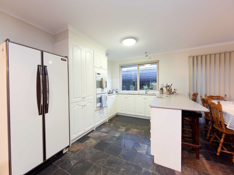 13 Fieldlark Court, Carrum Downs VIC 3201