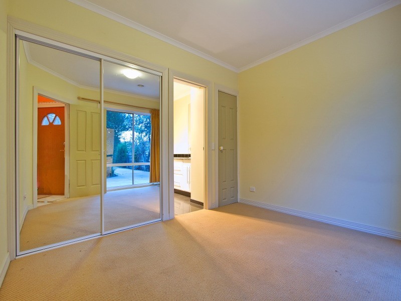 2/32 Fairway Street, Frankston VIC 3199