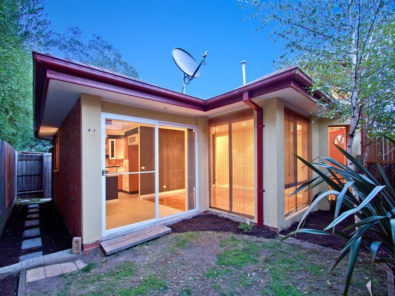 2/32 Fairway Street, Frankston VIC 3199