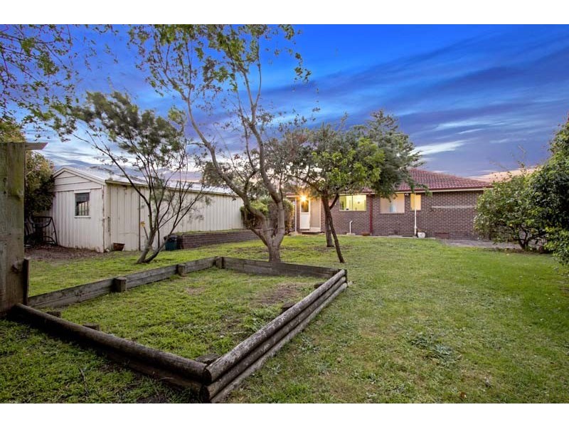 37 Sassafras Drive, Frankston VIC 3199