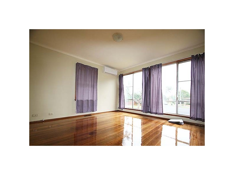 34 Excelsior Drive, Frankston North VIC 3200