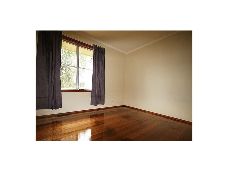 34 Excelsior Drive, Frankston North VIC 3200