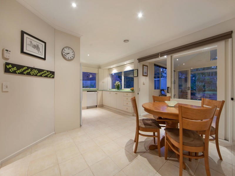 88 Raphael Crescent, Frankston VIC 3199