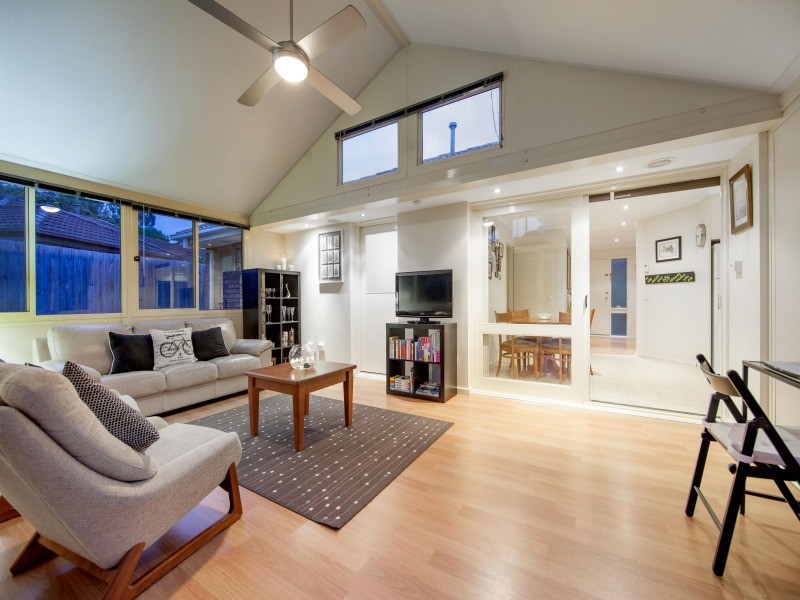 88 Raphael Crescent, Frankston VIC 3199