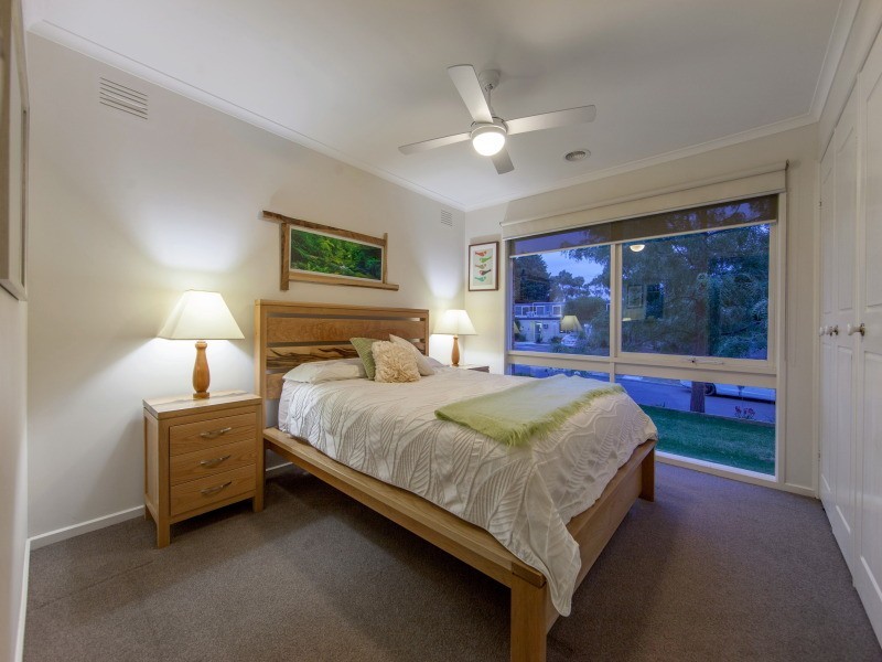 88 Raphael Crescent, Frankston VIC 3199