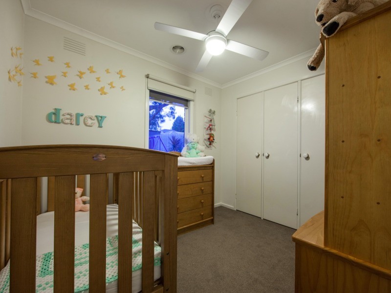 88 Raphael Crescent, Frankston VIC 3199
