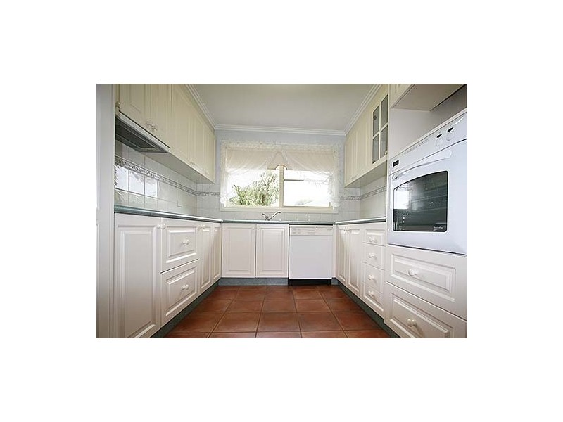 2A Scoble Street, Frankston South VIC 3199