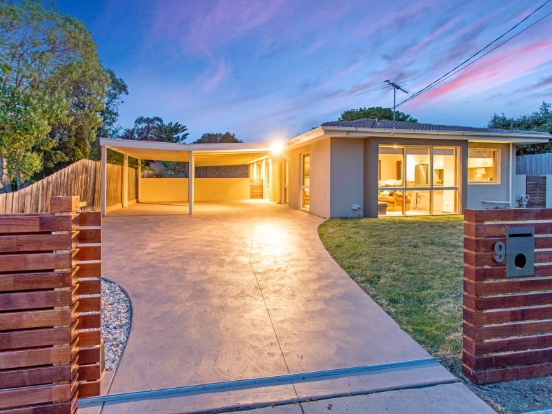 9 Minton Drive, Frankston VIC 3199