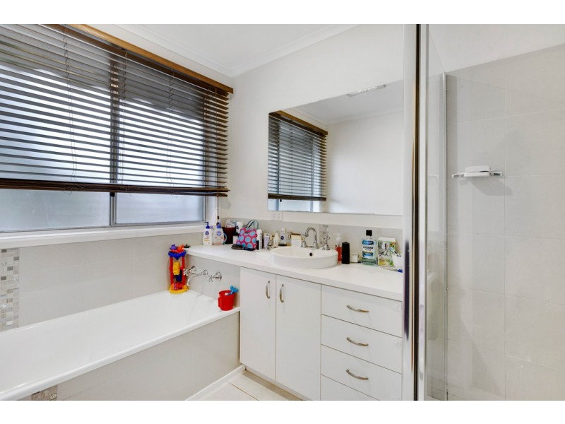 5 Barite Place, Frankston VIC 3199