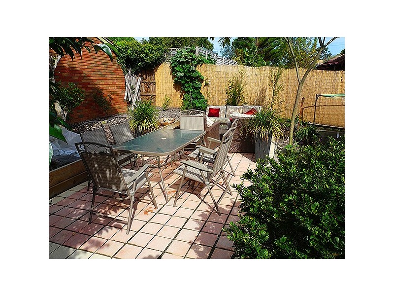 1/18 Lardner Road, Frankston VIC 3199
