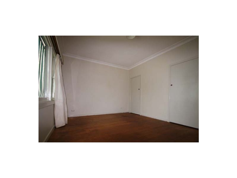 242 Frankston Dandenong Road, Seaford VIC 3198