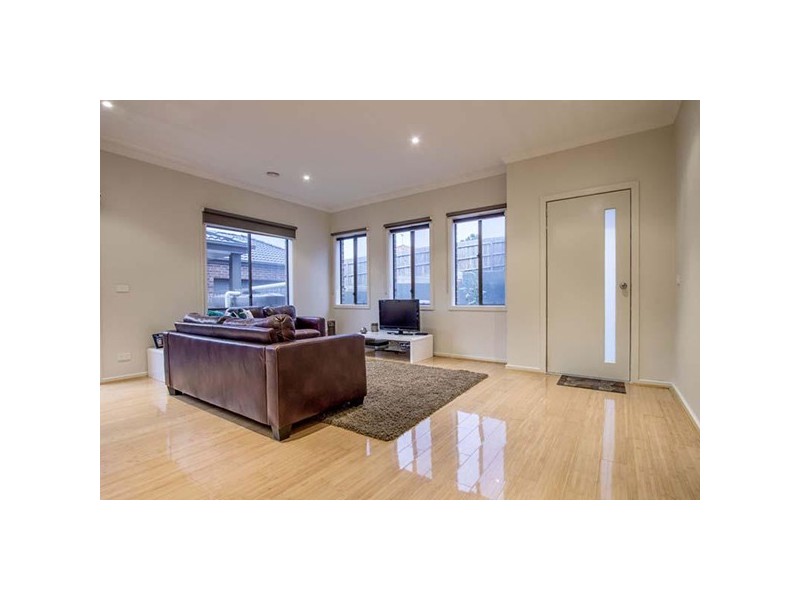 5/5 Serra Close, Langwarrin VIC 3910
