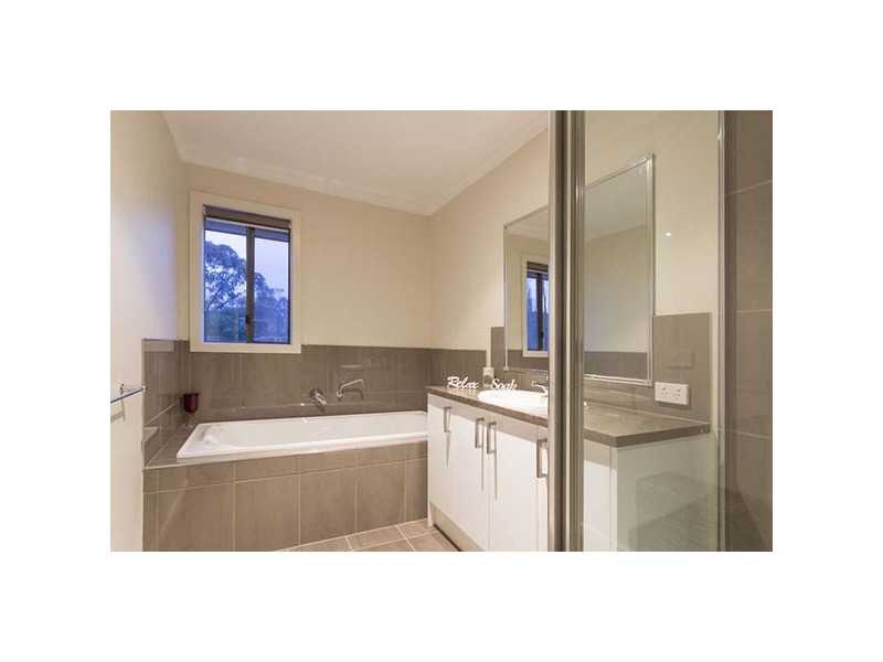 5/5 Serra Close, Langwarrin VIC 3910