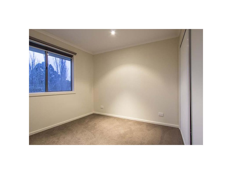 5/5 Serra Close, Langwarrin VIC 3910