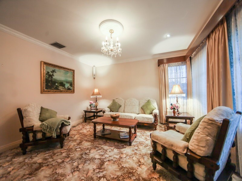 4 Brunei Grove, Frankston VIC 3199