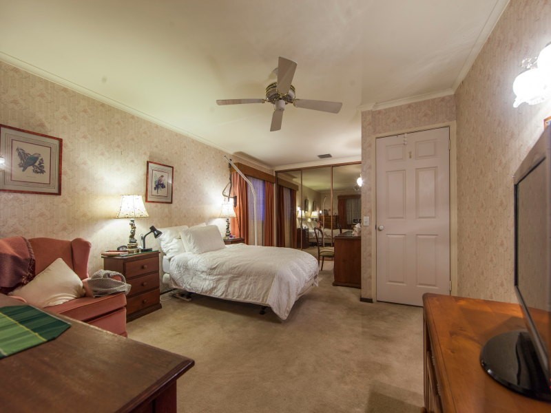 4 Brunei Grove, Frankston VIC 3199