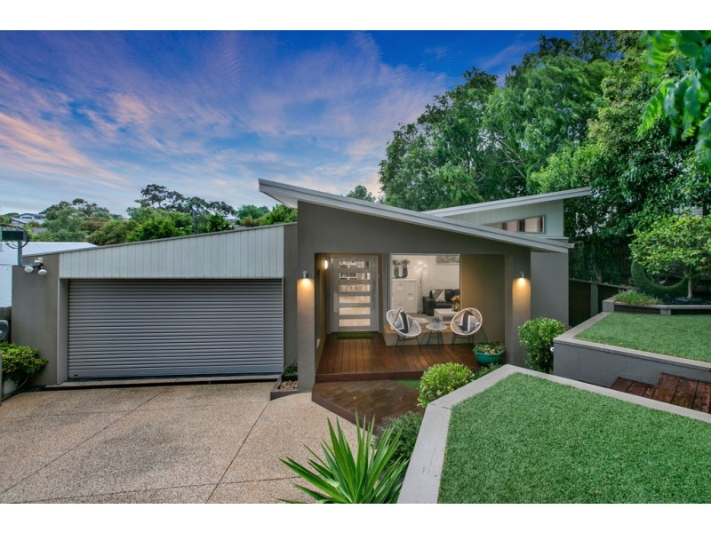 32 Fleetwood Crescent, Frankston South VIC 3199