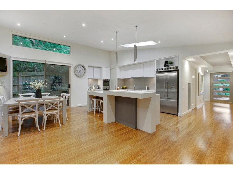 32 Fleetwood Crescent, Frankston South VIC 3199