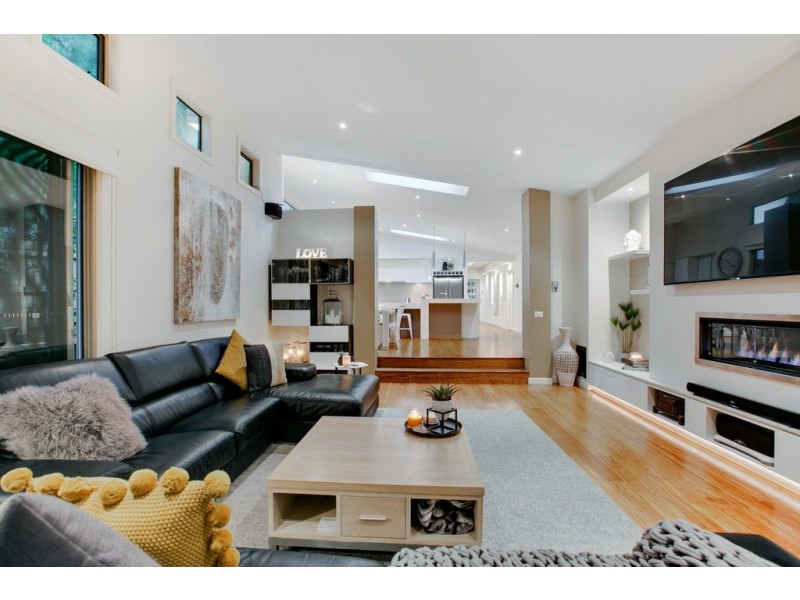 32 Fleetwood Crescent, Frankston South VIC 3199