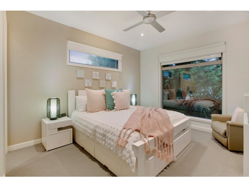 32 Fleetwood Crescent, Frankston South VIC 3199