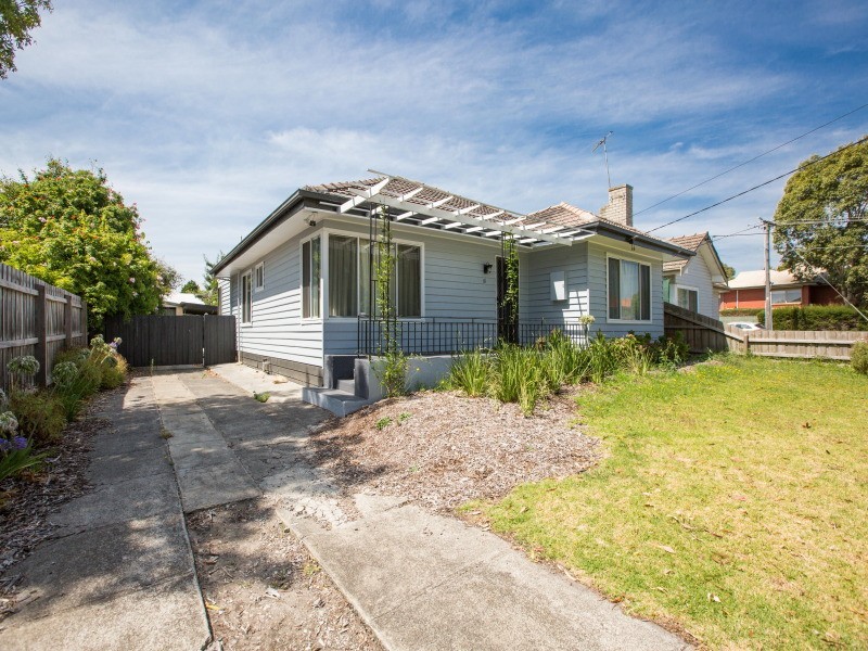 11 Anderson Street, Frankston VIC 3199