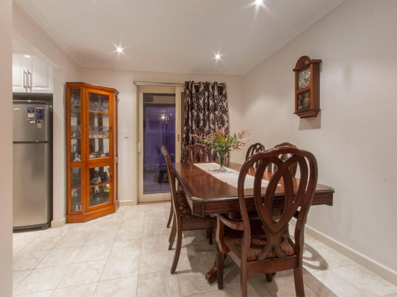 6 Abor Court, Frankston VIC 3199