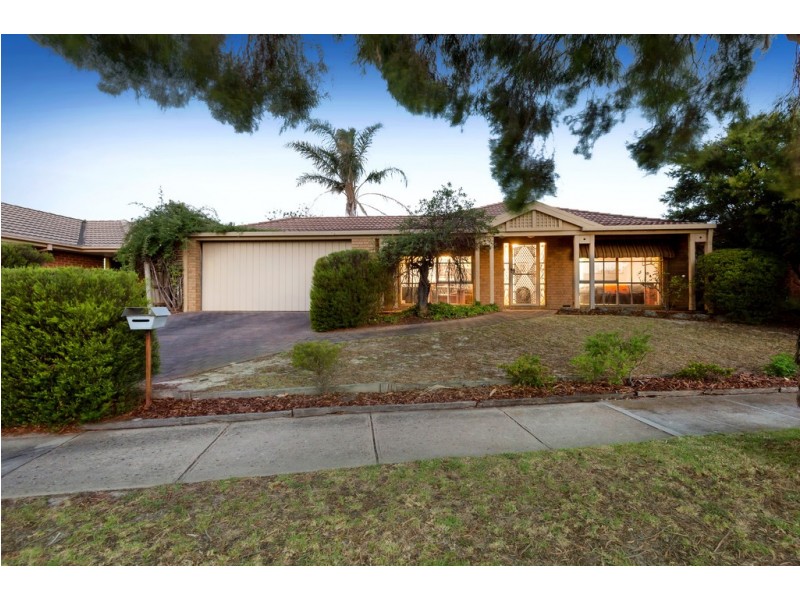 46 Bokissa Drive, Frankston VIC 3199