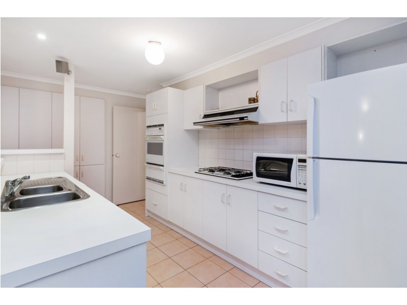 46 Bokissa Drive, Frankston VIC 3199