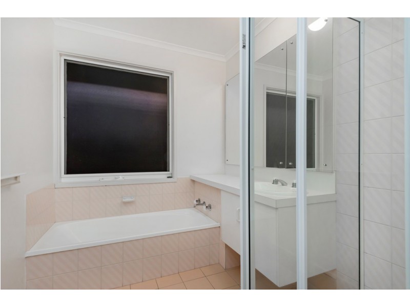 46 Bokissa Drive, Frankston VIC 3199