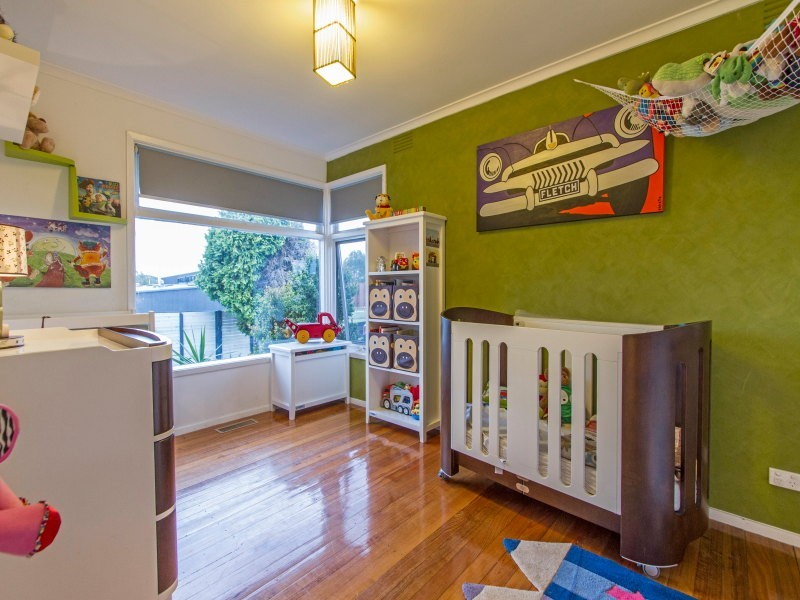 39 Silvertop Crescent, Frankston North VIC 3200