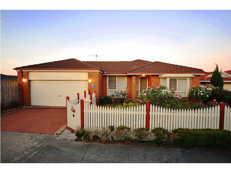 21 Raleon Avenue, Frankston South VIC 3199