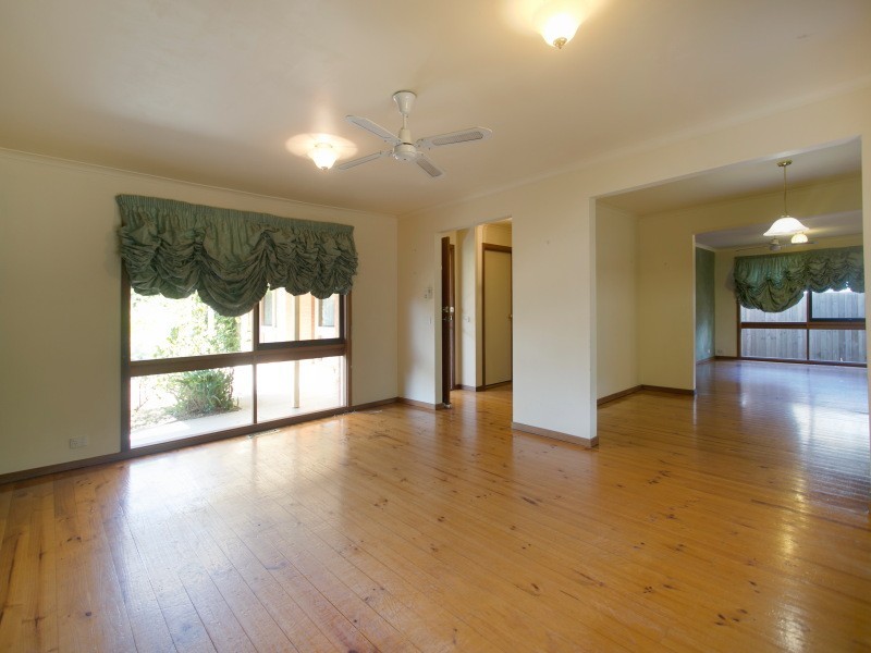 2 Gretel Court, Frankston VIC 3199