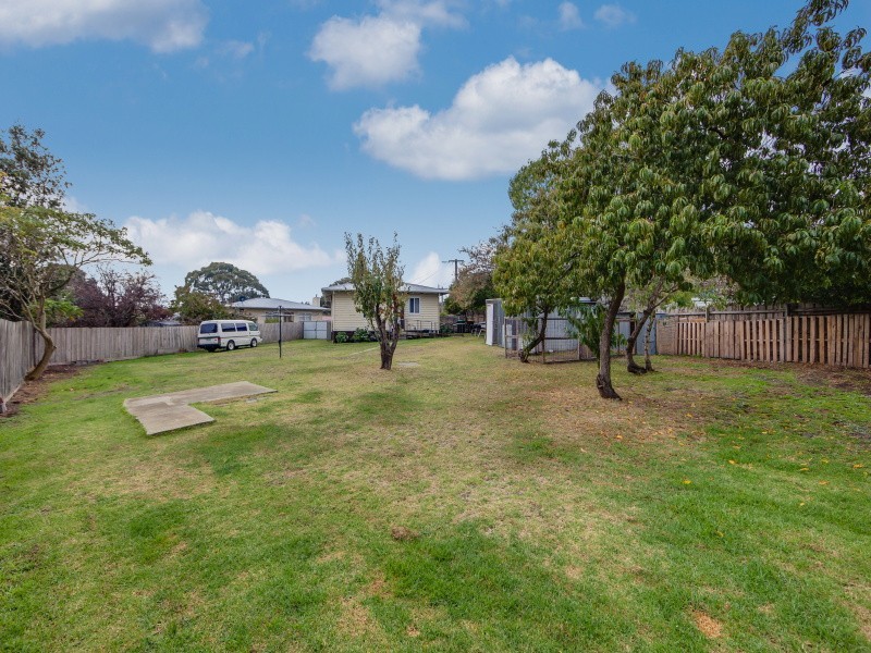 5 Eton Court, Frankston VIC 3199
